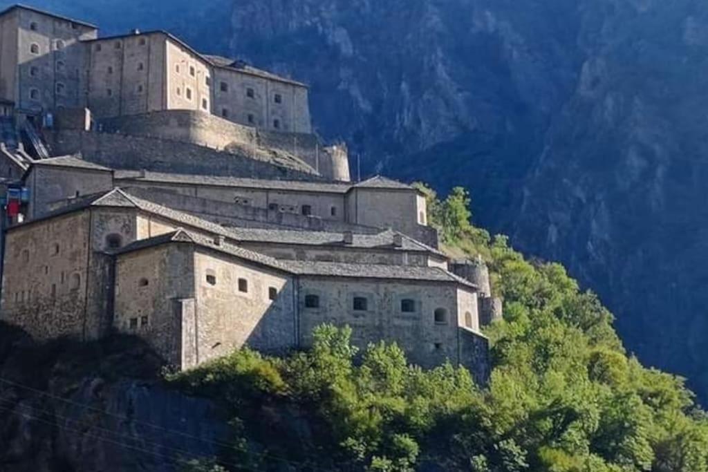 Appartamento Di Montagna Lo Grop Chambave Eksteriør bilde